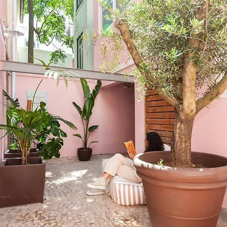 Amoreiras Garden - Cheese & Wine * Lisboa